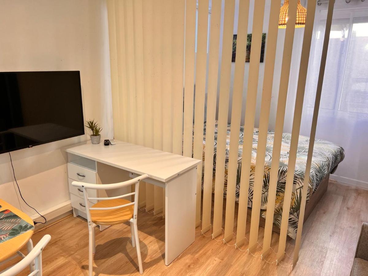 Appartements Calmes - Standing - Hypercentre - Clim - Wifi - Netflix Montpellier Exterior foto