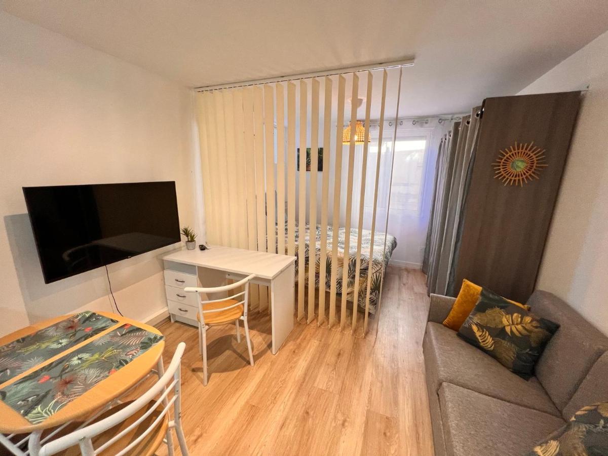 Appartements Calmes - Standing - Hypercentre - Clim - Wifi - Netflix Montpellier Exterior foto