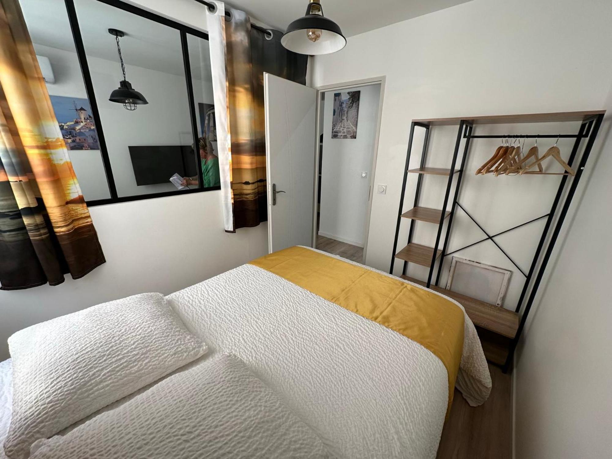 Appartements Calmes - Standing - Hypercentre - Clim - Wifi - Netflix Montpellier Exterior foto